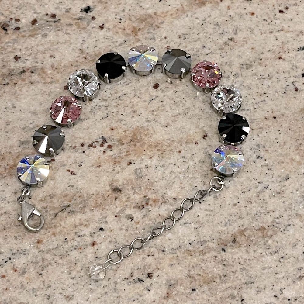 Preowned crystal bracelet. Not Sabika. Sabika inspired